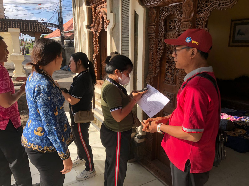 Bersama Untuk Peduli: Kolaborasi Desa Dalung dan Dinsos Kabupaten Badung di Banjar Cepaka